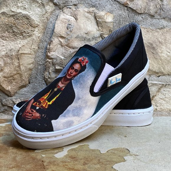 WOMEN'S PRINTED CANVAS SNEAKERS "FRIDA KAH… - Picture 2 of 6